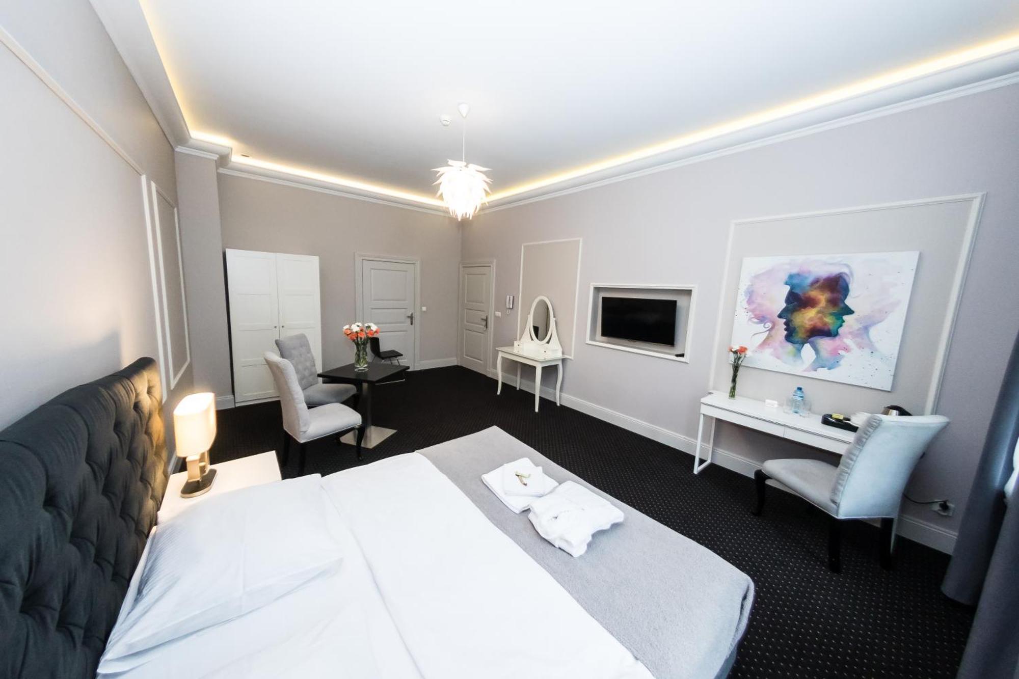 Aparthotel Platinum Apartamenty Иновроцлав Экстерьер фото